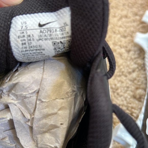 NIB! Nike womens 7.5, white/black lunar hyperdiamobd 3 varsity softball cleats. - Picture 9 of 11